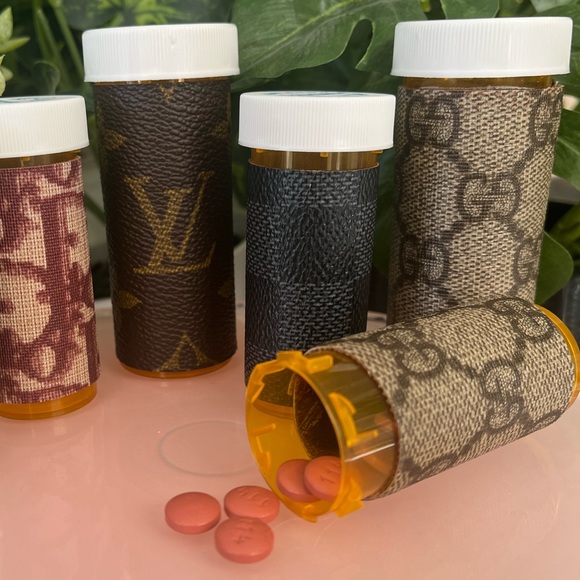 Luxury Pill Bottle - GG sold individually - Picture 5 of 5